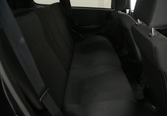 Подержанный автомобиль Chevrolet Niva 2015 года (11 фото)