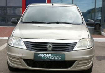 Подержанный автомобиль Renault Logan Sedan 2011 года (2 фото)