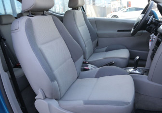 Подержанный автомобиль Peugeot 207 Hatchback 2008 года (10 фото)