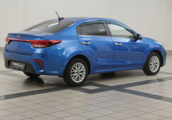 Подержанный автомобиль Kia Rio Sedan 2017 года (4 фото)