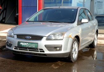 Подержанный автомобиль Ford Focus Sedan 2007 года (3 фото)