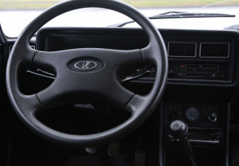 Подержанный автомобиль LADA (ВАЗ) 2107 2007 года (14 фото)