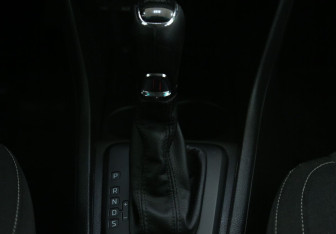 Подержанный автомобиль Skoda Rapid Liftback 2014 года (13 фото)