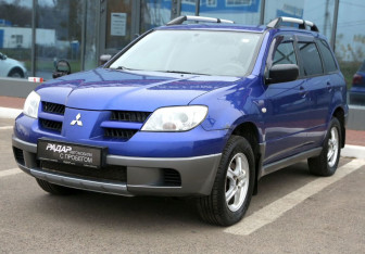 Подержанный автомобиль Mitsubishi Outlander 2007 года (3 фото)