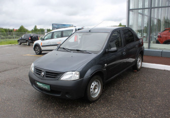 Подержанный автомобиль Renault Logan Sedan 2006 года (3 фото)