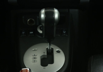 Подержанный автомобиль Nissan X-Trail 2008 года (15 фото)