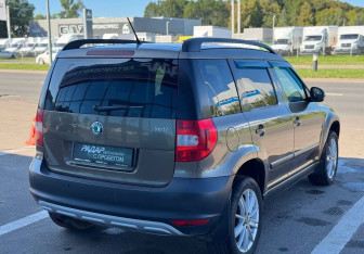 Подержанный автомобиль Skoda Yeti 2011 года (6 фото)