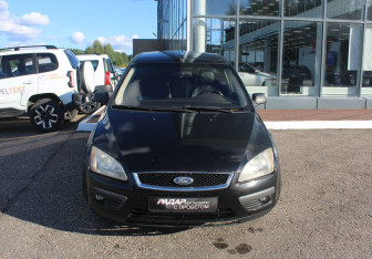 Подержанный автомобиль Ford Focus Wagon 2006 года (2 фото)