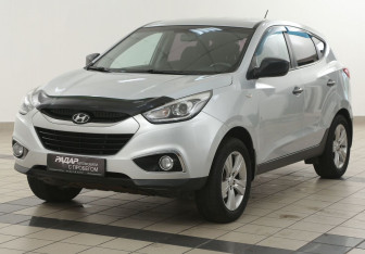 Подержанный автомобиль Hyundai ix35 2015 года (8 фото)