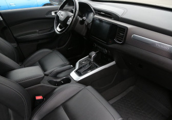 Подержанный автомобиль Chery Tiggo 4 2020 года (9 фото)