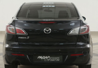 Подержанный автомобиль Mazda 3 Sedan 2012 года (3 фото)