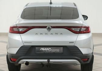 Подержанный автомобиль Renault Arkana 2020 года (3 фото)