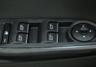 Подержанный автомобиль Ford Focus Hatchback 2018 года (17 фото)