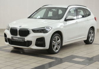 Подержанный автомобиль BMW X1 2019 года (8 фото)