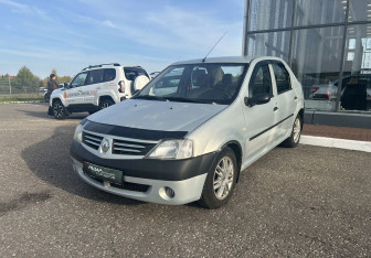 Подержанный автомобиль Renault Logan Sedan 2006 года (3 фото)
