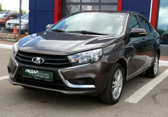 Подержанный автомобиль LADA (ВАЗ) Vesta Sedan 2016 года (3 фото)