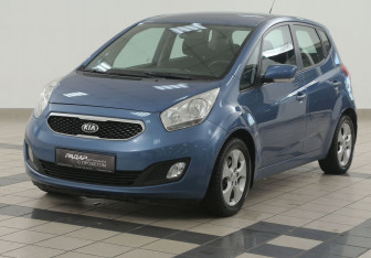 Подержанный автомобиль Kia Venga 2013 года (8 фото)
