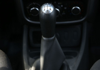 Подержанный автомобиль Renault Duster 2013 года (13 фото)