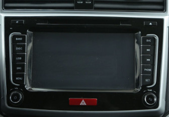 Подержанный автомобиль Haval H6 2017 года (13 фото)