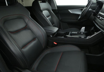 Подержанный автомобиль Chery Tiggo 7 Pro 2023 года (10 фото)