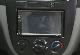 Подержанный автомобиль Chevrolet Lacetti Sedan 2007 года (13 фото)