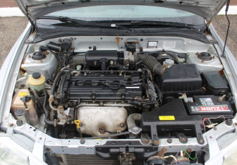 Подержанный автомобиль Hyundai Accent Sedan 2003 года (15 фото)