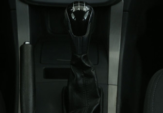 Подержанный автомобиль Geely Emgrand X7 2014 года (15 фото)