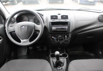 Подержанный автомобиль LADA (ВАЗ) Granta Sedan 2023 года (13 фото)