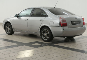 Подержанный автомобиль Nissan Primera Sedan 2005 года (2 фото)