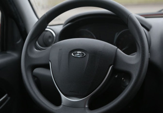 Подержанный автомобиль LADA (ВАЗ) Granta Liftback 2018 года (16 фото)