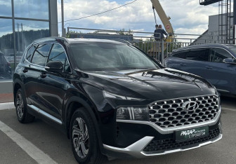 Подержанный автомобиль Hyundai Santa Fe 2021 года (1 фото)