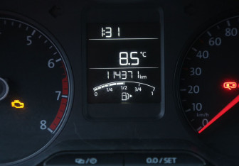 Подержанный автомобиль Volkswagen Polo Sedan 2017 года (18 фото)