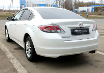 Подержанный автомобиль Mazda 6 Sedan 2009 года (4 фото)