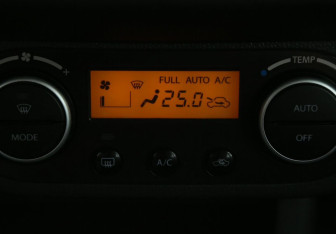 Подержанный автомобиль Suzuki Swift Hatchback 2007 года (19 фото)