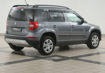 Подержанный автомобиль Skoda Yeti 2017 года (4 фото)