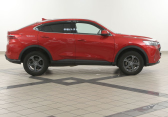 Подержанный автомобиль Haval F7x 2022 года (5 фото)