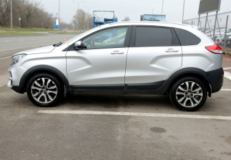 Подержанный автомобиль LADA (ВАЗ) XRAY 2019 года (8 фото)