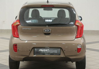 Подержанный автомобиль Kia Picanto 2013 года (3 фото)