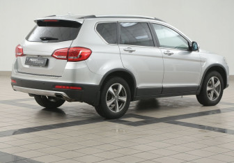 Подержанный автомобиль Haval H6 2017 года (4 фото)