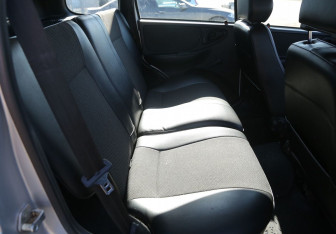 Подержанный автомобиль Chevrolet Niva 2009 года (11 фото)