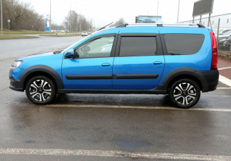 Подержанный автомобиль LADA (ВАЗ) Largus Wagon 2022 года (8 фото)