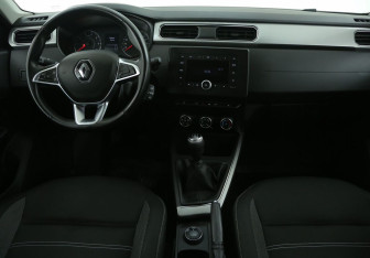 Подержанный автомобиль Renault Arkana 2020 года (12 фото)