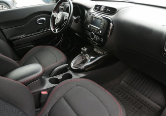 Подержанный автомобиль Kia Soul 2018 года (9 фото)