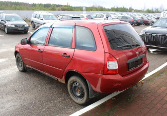 Подержанный автомобиль LADA (ВАЗ) Kalina Wagon 2011 года (5 фото)