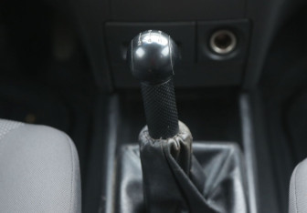 Подержанный автомобиль Chevrolet Aveo Sedan 2006 года (13 фото)