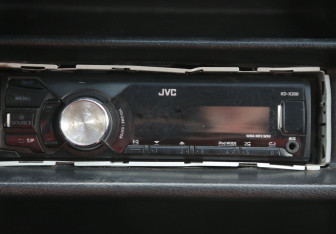 Подержанный автомобиль LADA (ВАЗ) 2105 2005 года (13 фото)