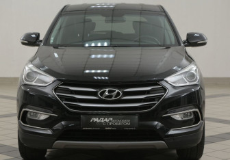 Подержанный автомобиль Hyundai Santa Fe 2018 года (6 фото)