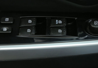 Подержанный автомобиль SsangYong Actyon 2013 года (18 фото)