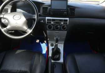 Подержанный автомобиль BYD F3 Sedan 2008 года (12 фото)