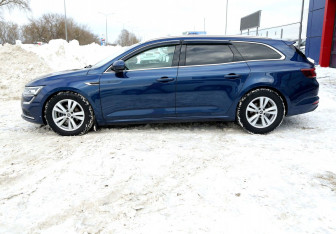 Подержанный автомобиль Renault Talisman Wagon 2019 года (8 фото)